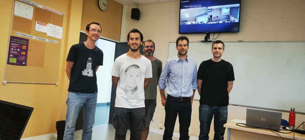 Simon defended his PhD thesis on AI and ocean observation